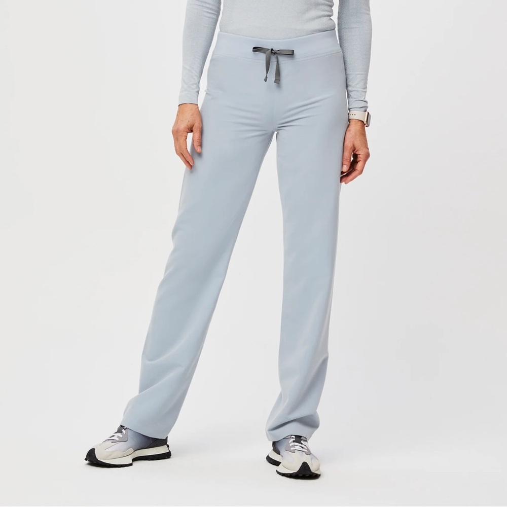 Figs Livingston Basic Scrub Pants in Dusty Blue (2019 version) Size LP